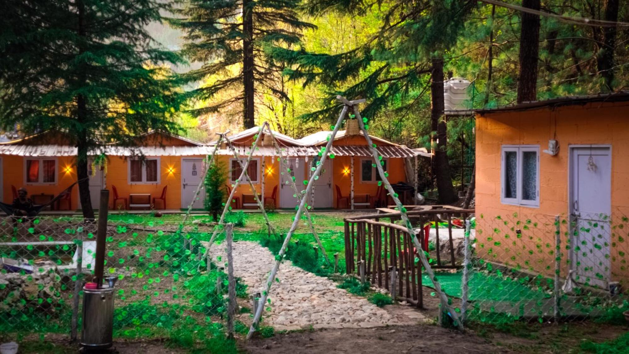 Pandora Riverside Cafe & Stay Kasol Exteriör bild